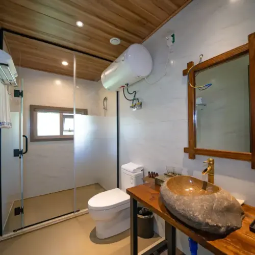 Adventure Cabin (Detached Small Cabin)