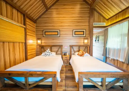 Adventure Cabin (Detached Small Cabin)