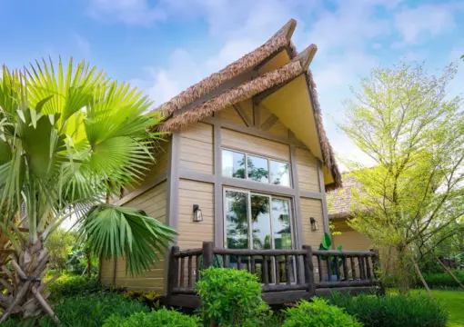 Attic Cabin (Detached Duplex Wooden House)
