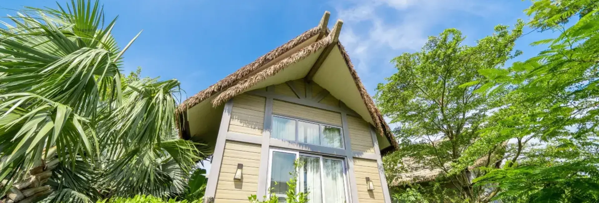 Attic Cabin (Detached Duplex Wooden House)