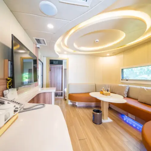 Courtyard Starry Sky RV