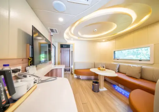 Courtyard Starry Sky RV