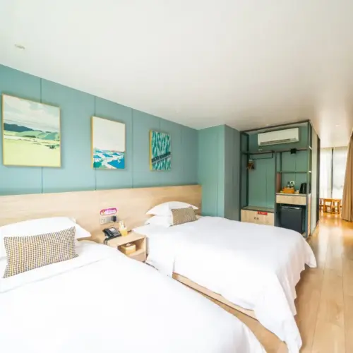 Family Container (Separate Children’s Room)