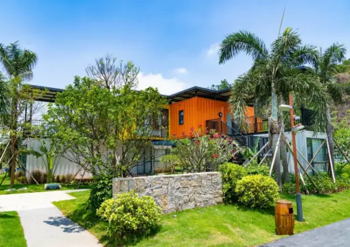 Family Container (Separate Children’s Room)