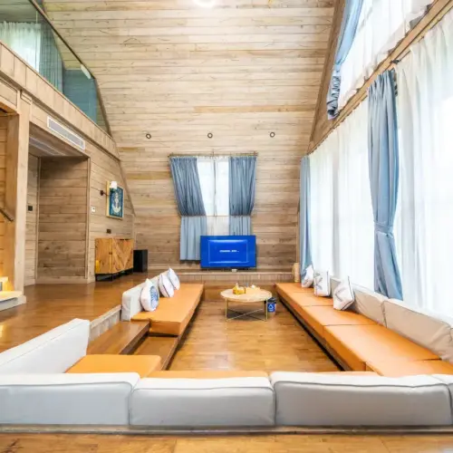 Riverside Dwelling (Waterfront Villa)