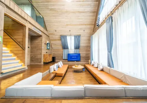 Riverside Dwelling (Waterfront Villa)