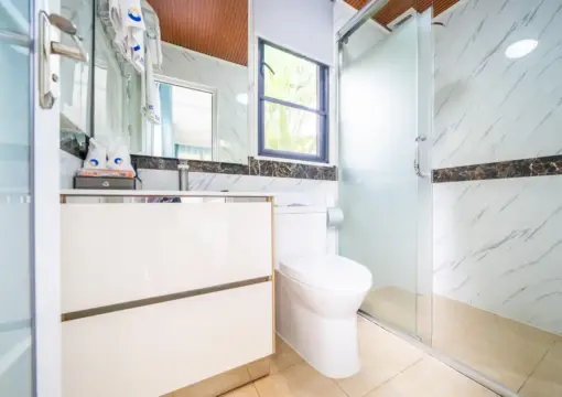 Starry Elegant Residence (Two-Bedroom Courtyard Suite)