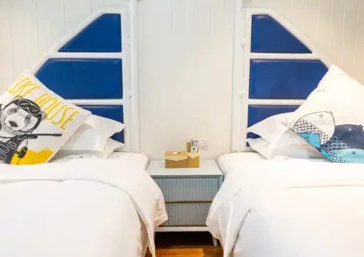 Villa – 2-Room (1 Living Room)