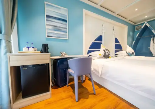 Villa – 2-Room (1 Living Room)