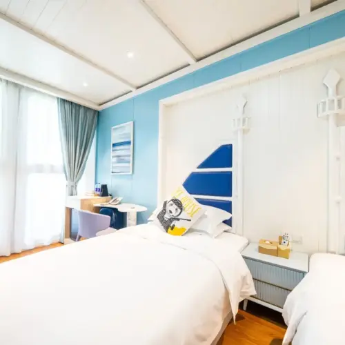 Villa – 2-Room (1 Living Room)